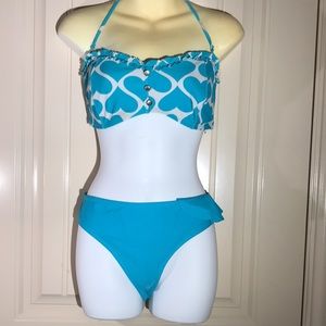 XL Top and bottom in excellent used condition no pilling on the bottoms